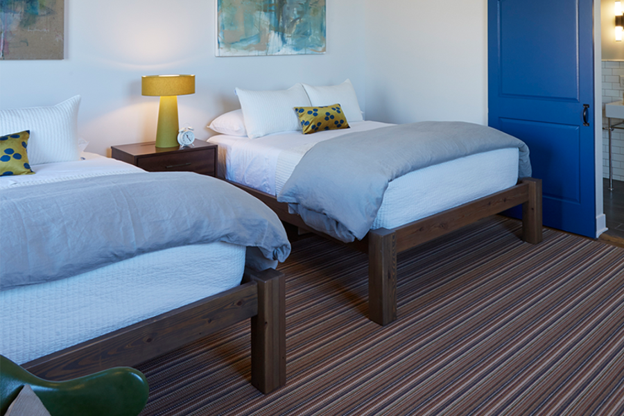 DOUBLE QUEEN ROOMS