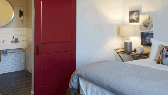 ROOM AMENITIES