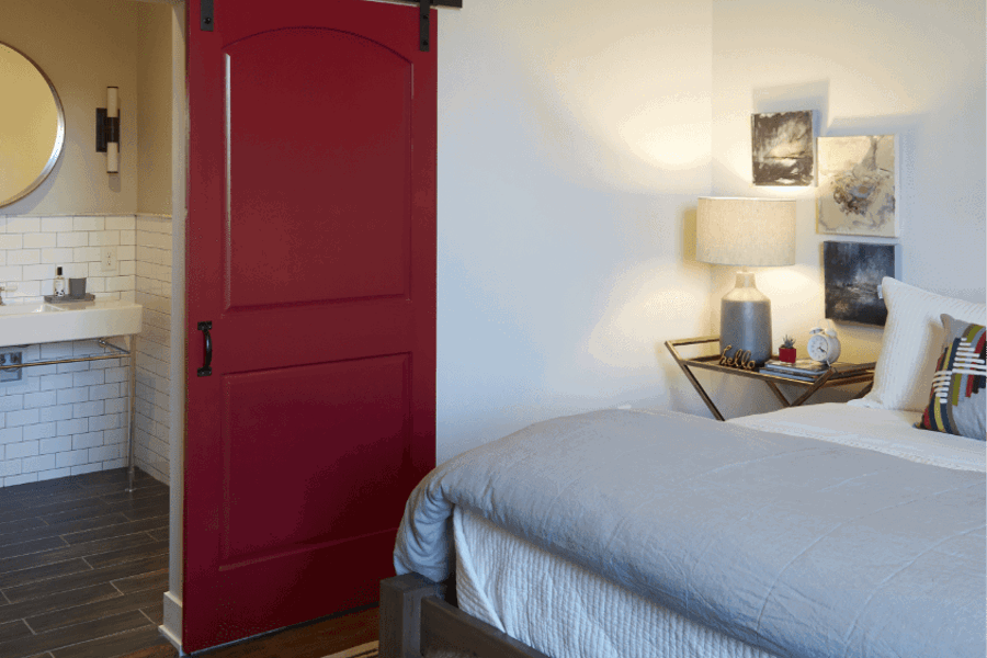 ROOM AMENITIES