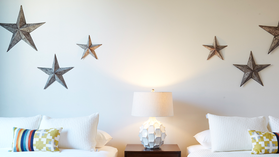 DOUBLE QUEEN ROOMS